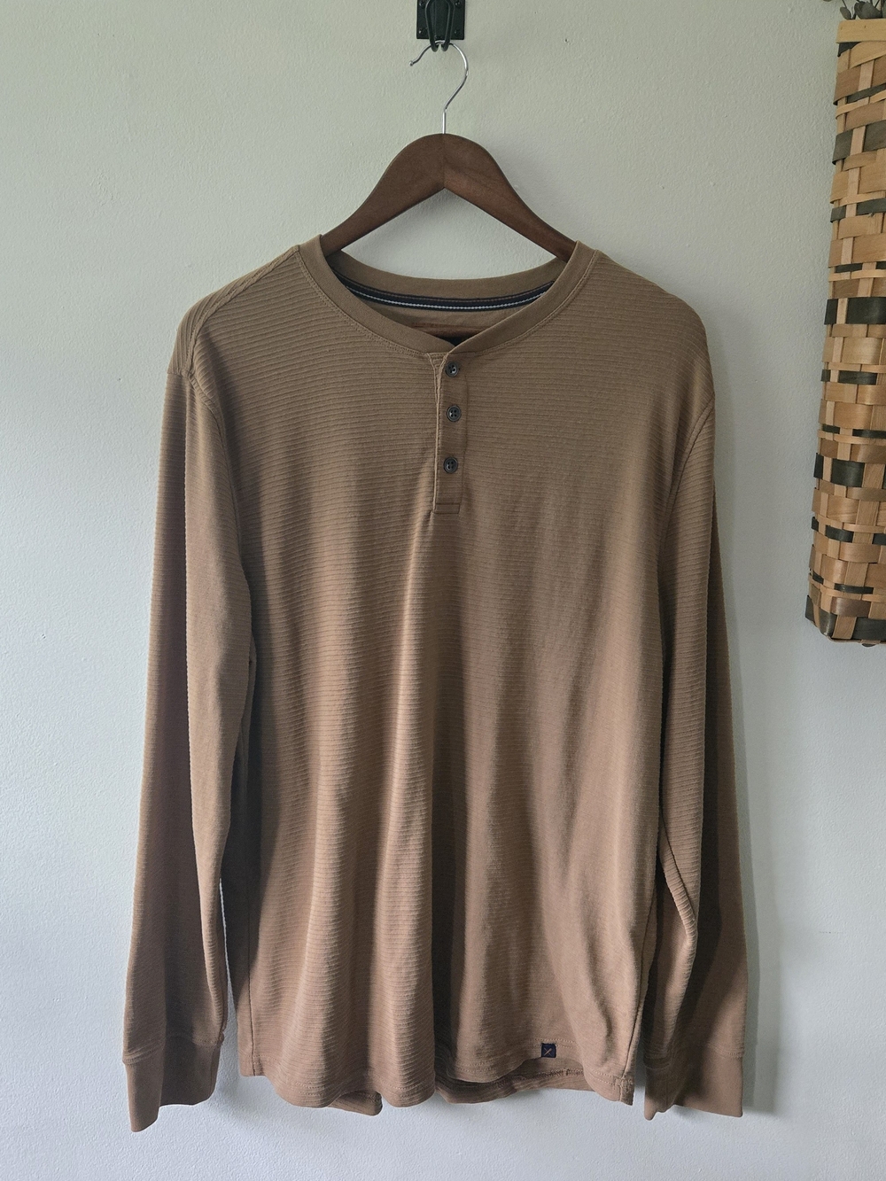 Denver Hayes Modern Fit Henley Long Sleeve Size Large